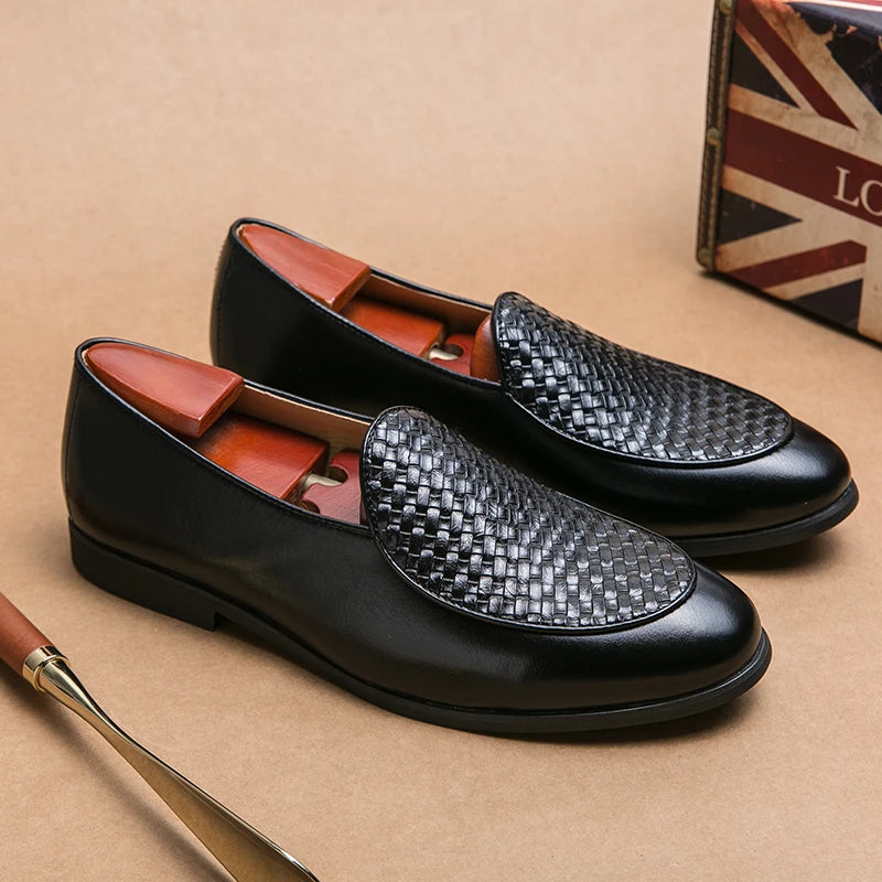 Men's elegant casual leather shoes with a distinctive woven pattern and easy slip-on fit