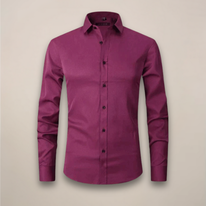 Fashionable men's long-sleeve dress shirt, wrinkle-free for a sharp, modern look.