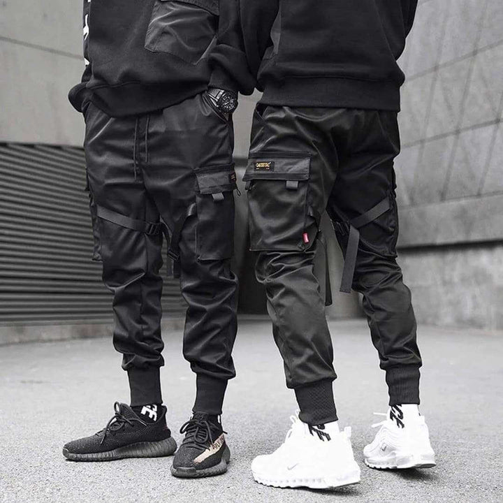 Comfortable men's utility cargo pants, great for urban hip-hop style & leisure wear.