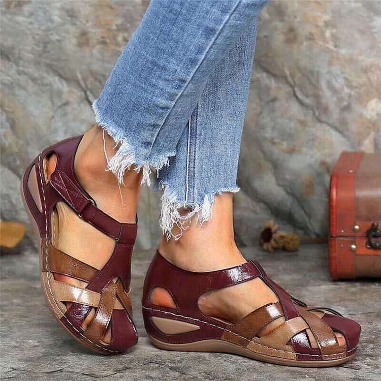 Sophia women's comfort sandals with adjustable straps, arch support & cushioning for ergonomic daily wear.