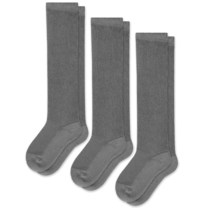 Health-focused gray unisex socks, offering support and boosting blood circulation