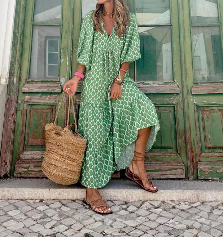 Women's casual printed maxi dress, short sleeves, comfortable fit, and elegant design.