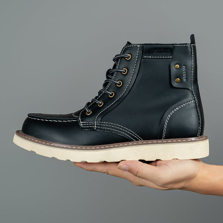 Brown waterproof chukka boots for men, paired with jeans for a complete casual look