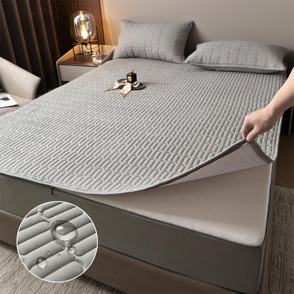 Soft antibacterial full enclosure waterproof mattress protector for complete bed protection. Dust mite & allergen barrier.