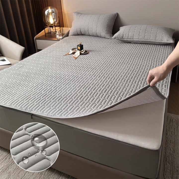 Soft antibacterial full enclosure waterproof mattress protector for complete bed protection. Dust mite & allergen barrier.