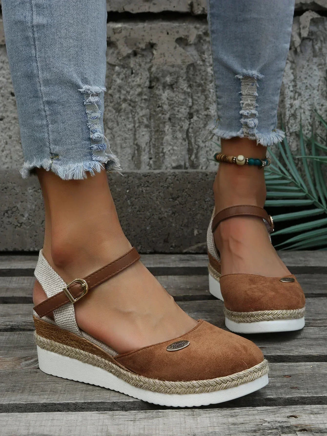 Women's lightweight summer espadrilles for comfortable casual wear.