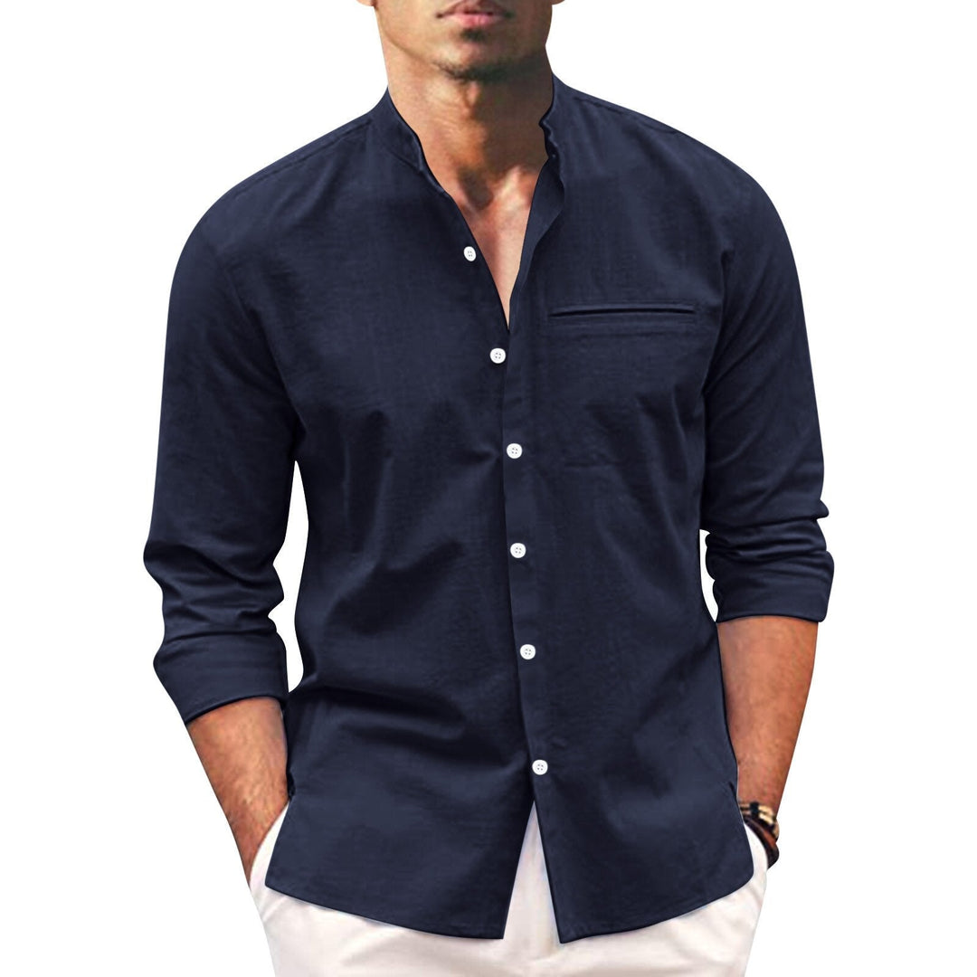 Versatile men's oversized summer shirt, button-down design, great for travel, casual outfits & menswear.