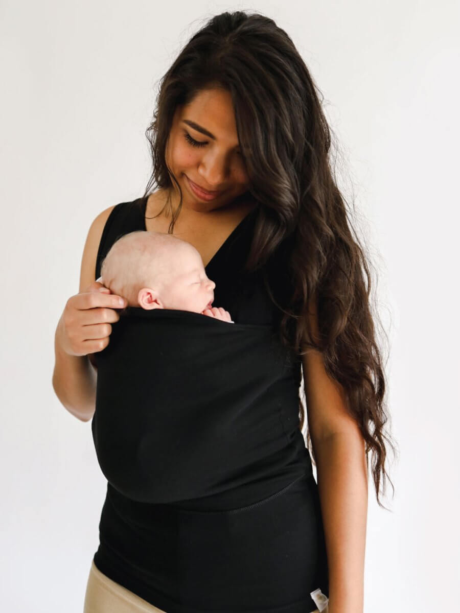 Ergonomic baby carrier for infants & toddlers. Comfortable, versatile, and hands-free for parents.