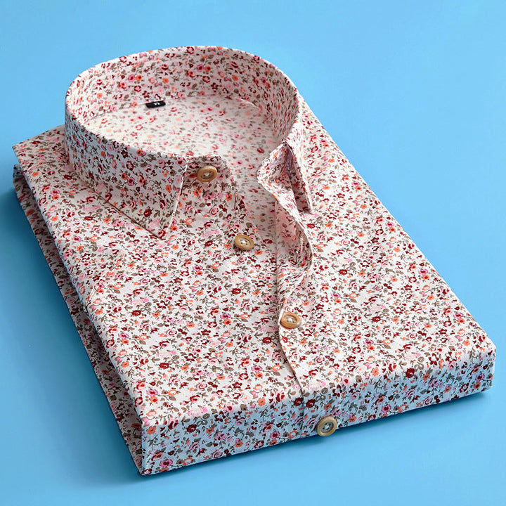 Trendy men's floral short sleeve shirt for summer, perfect for casual wear or vacation.