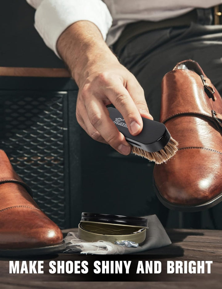 Shoe cleaning kit contents: buffers, applicators, and shine creams for effective shoe maintenance.