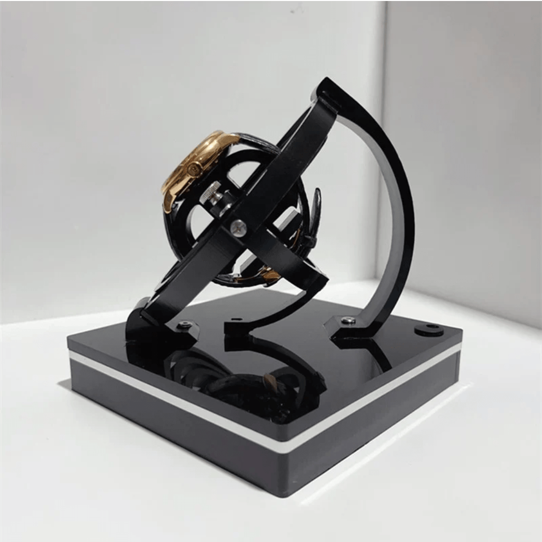 Elegant single automatic watch winder for luxury timepieces, a sophisticated home decor accessory for watch enthusiasts.