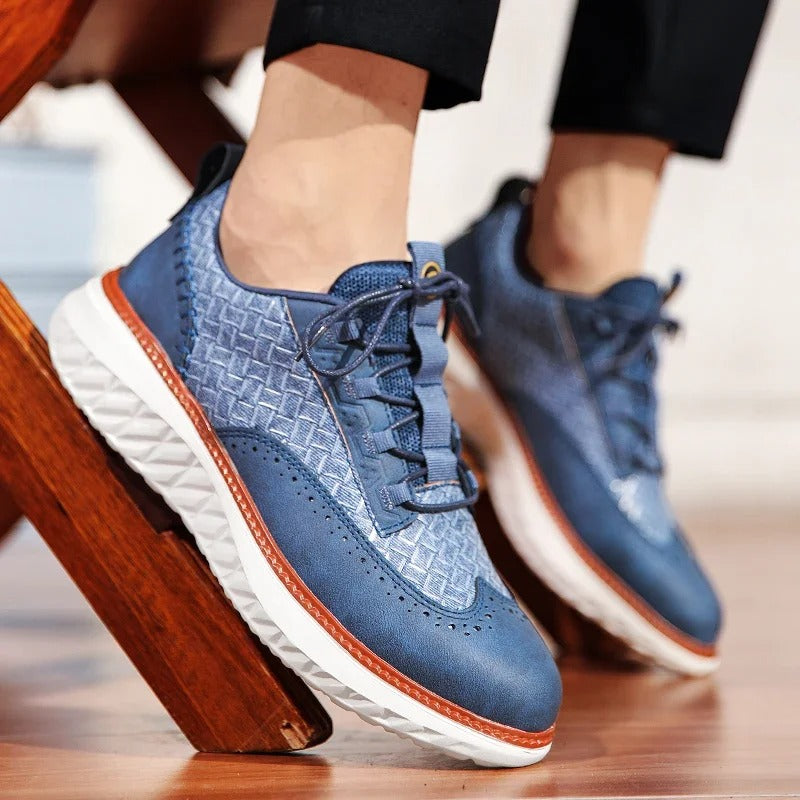 Blue breathable athletic shoes, ideal for daily wear and light running, comfort focused.