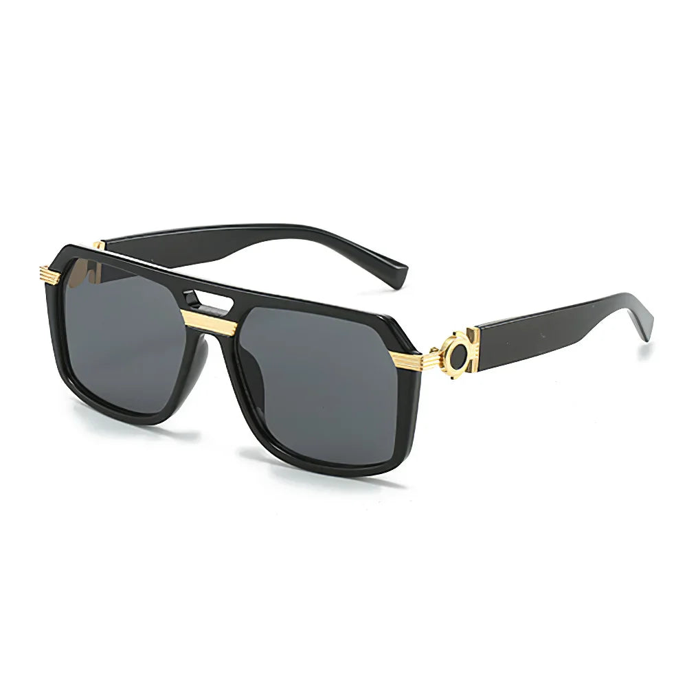 Modern square frame sunglasses, a unisex design with bold lines and essential UV400 sun protection.