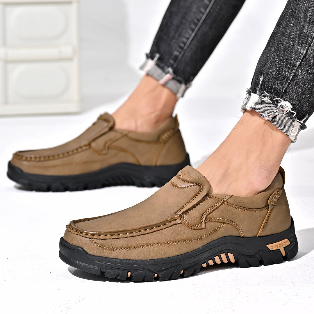 Orthopedic comfort transition boot in brown leather, designed with a flexible sole