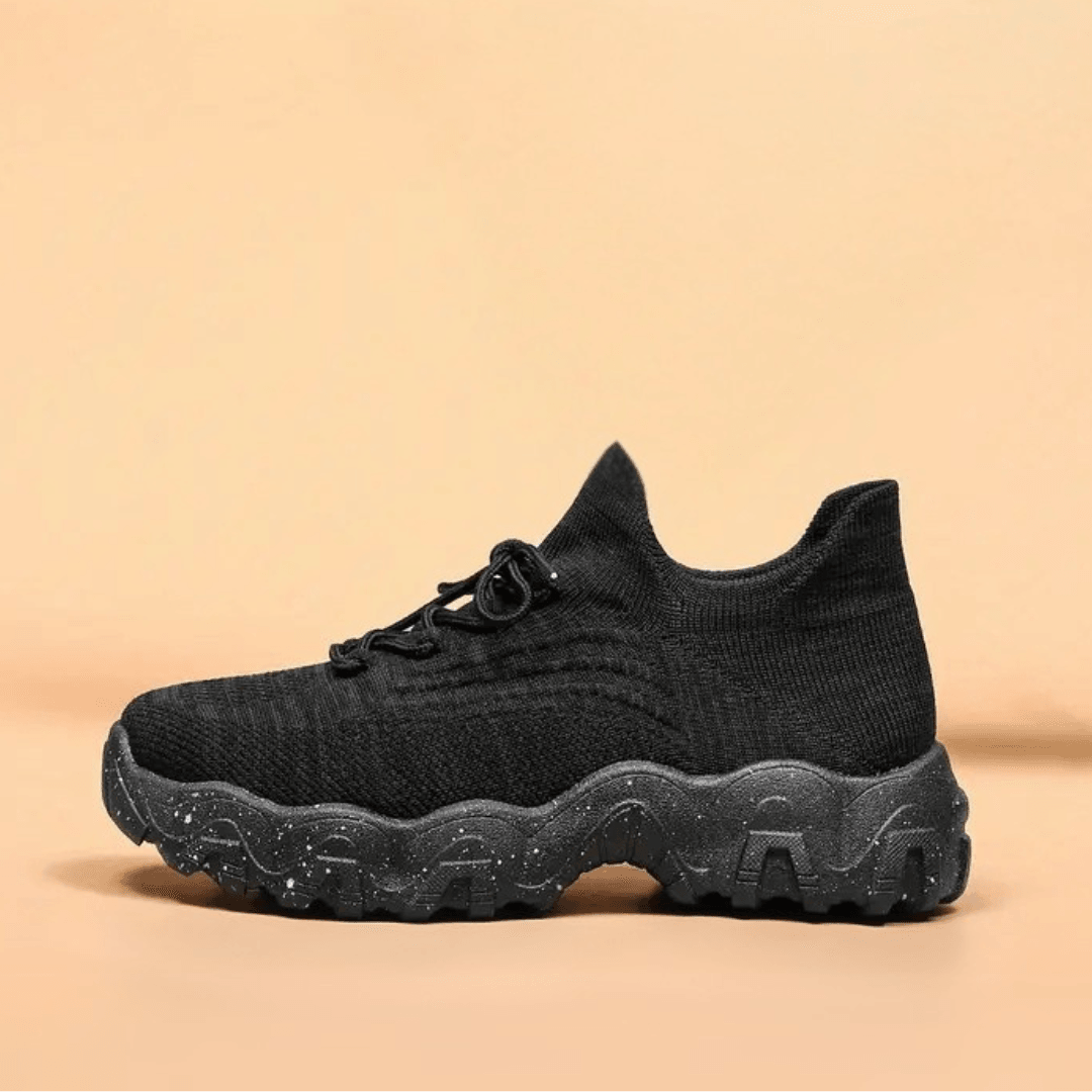 Unisex Everyday Comfort Low-Top Sneakers in classic white with breathable mesh and non-slip sole, for walking