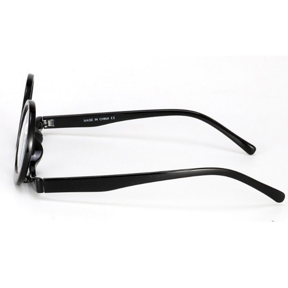 Enhance your makeup routine with these unisex magnifying glasses for professional beauty application.
