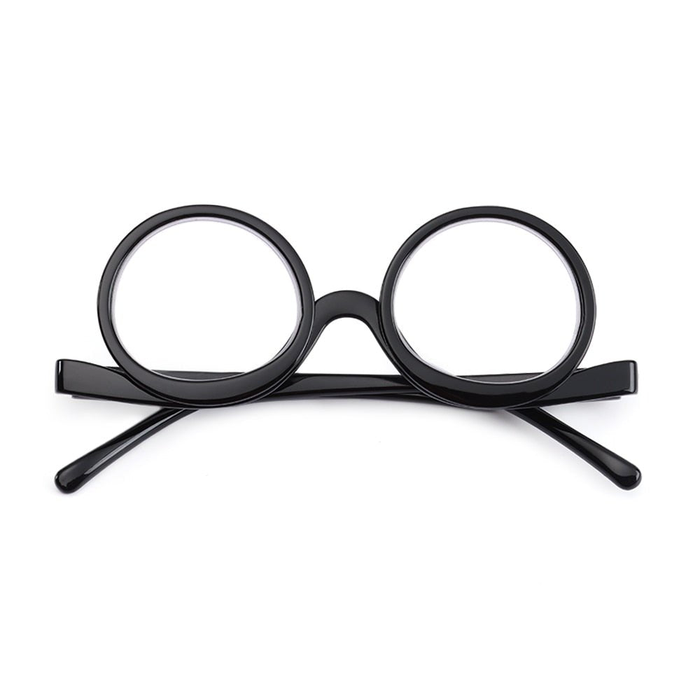 Professional makeup magnifying glasses, designed for precise eyeliner, eyeshadow, and beauty tasks.