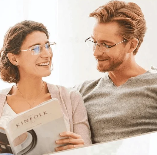 Stylish & lightweight unisex multifocal anti-blue light progressive reading glasses for clear vision.