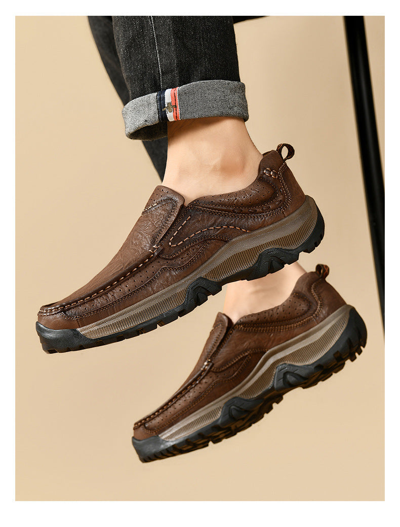 Unisex everyday shoes, black leather, providing superior comfort and orthopedic support