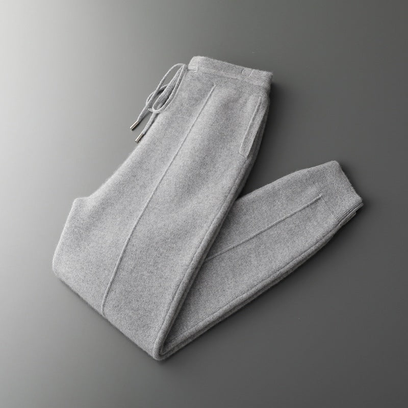 Elastic waist detail on unisex merino wool joggers, ensuring a perfect, comfortable fit