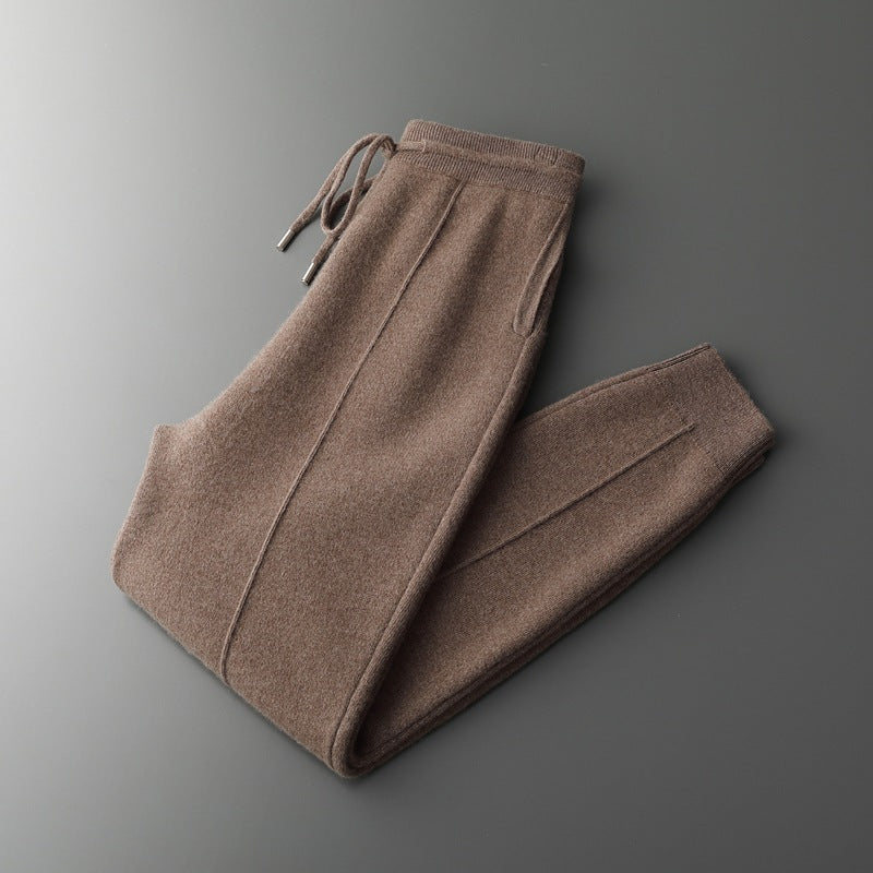 Breathable black merino wool lounge joggers, combining style and ultimate comfort for all
