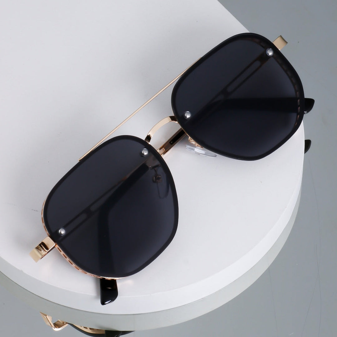 Detailed image of the hinge on unisex retro oval sunglasses, highlighting quality construction and UV400.