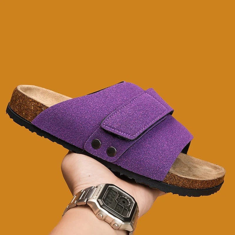 Unisex Shoreline leather sandals, perfect a comfortable and stylish option for casual shoes and beachwear.