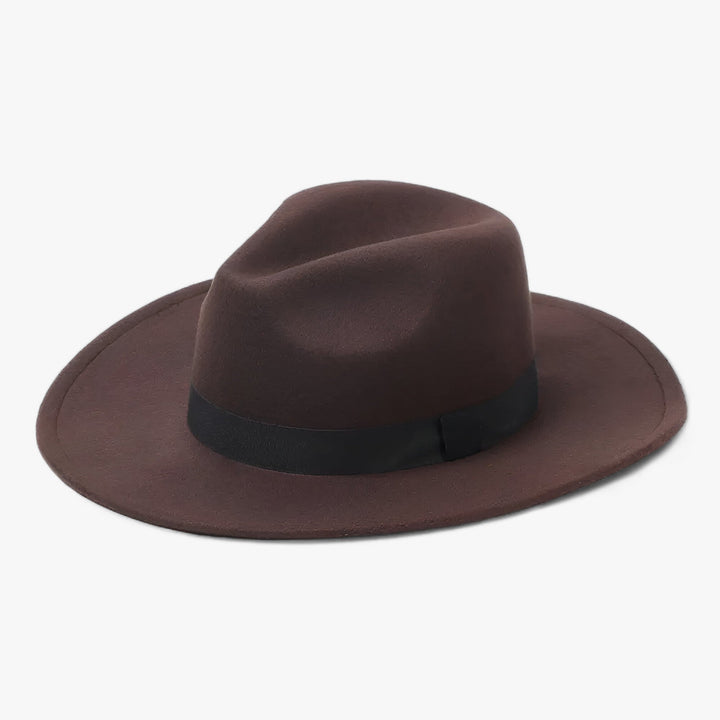 Unisex vintage wool felt fedora hat in beige, perfect for autumn & winter. Warm & elegant headwear.