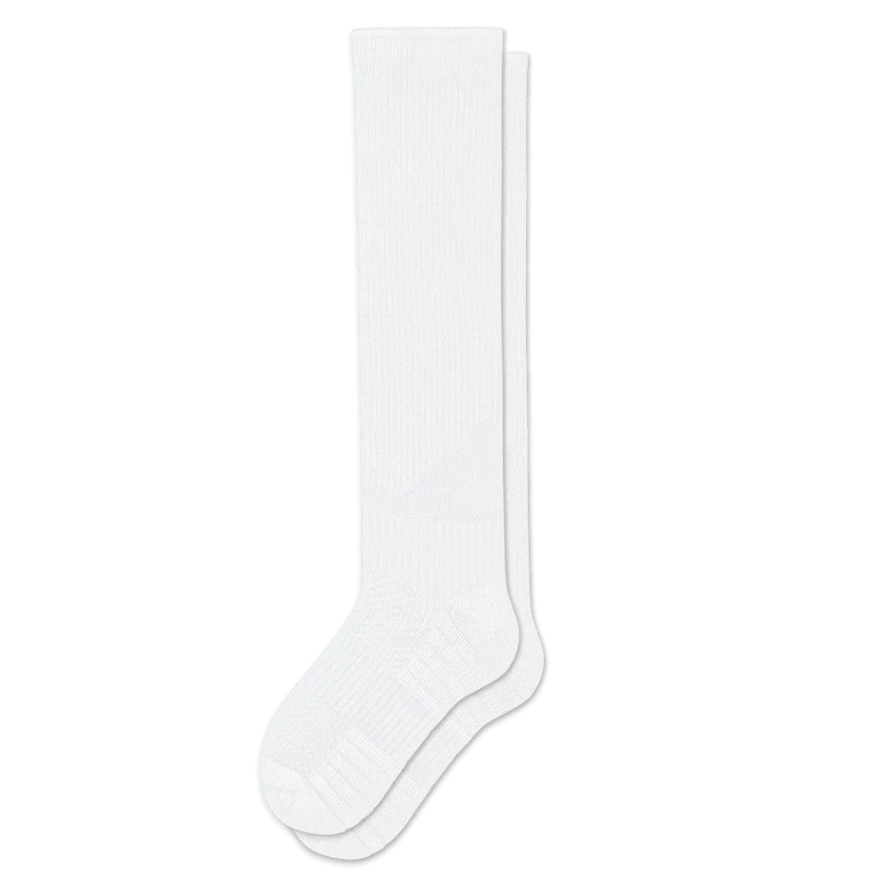 Soft white compression socks, ideal for daily wear and improving leg circulation for men and women