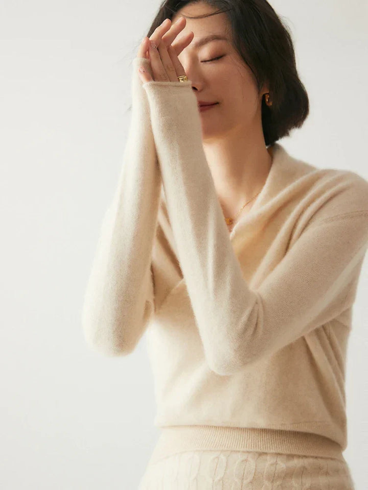 Pink cashmere crossover sweater for women, comfortable and luxurious