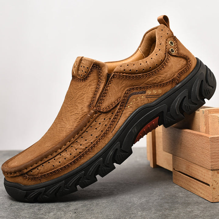 Women's orthopedic black leather boots, with an ergonomic design for foot health and comfort