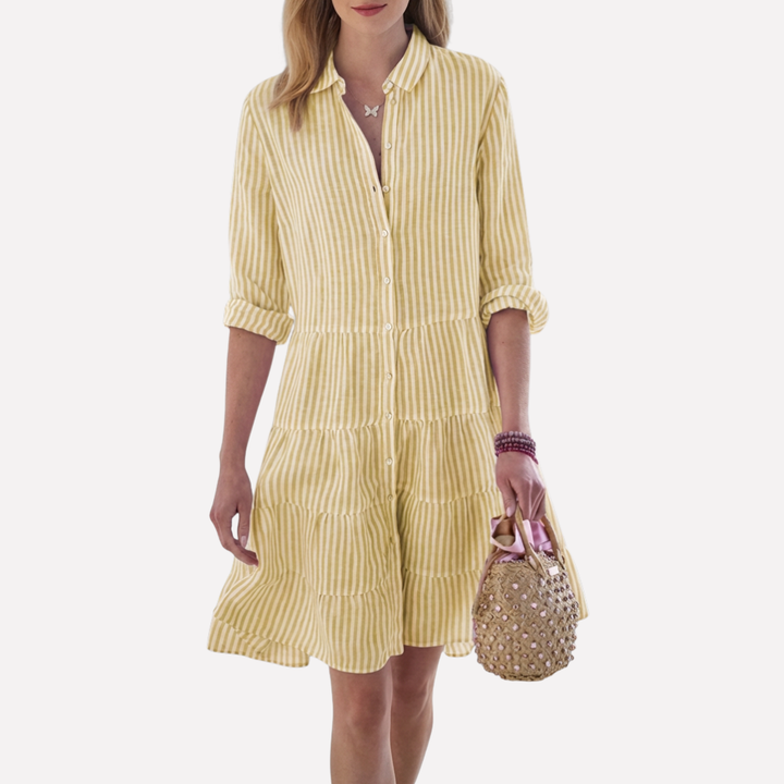 Chic women's casual summer dress with an effortless sleeveless design, ideal for beach & vacation.