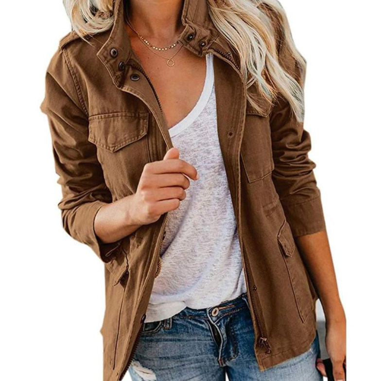 Stylish women's multi-pocket field coat, perfect as a transitional jacket for spring or fall casual fashion.