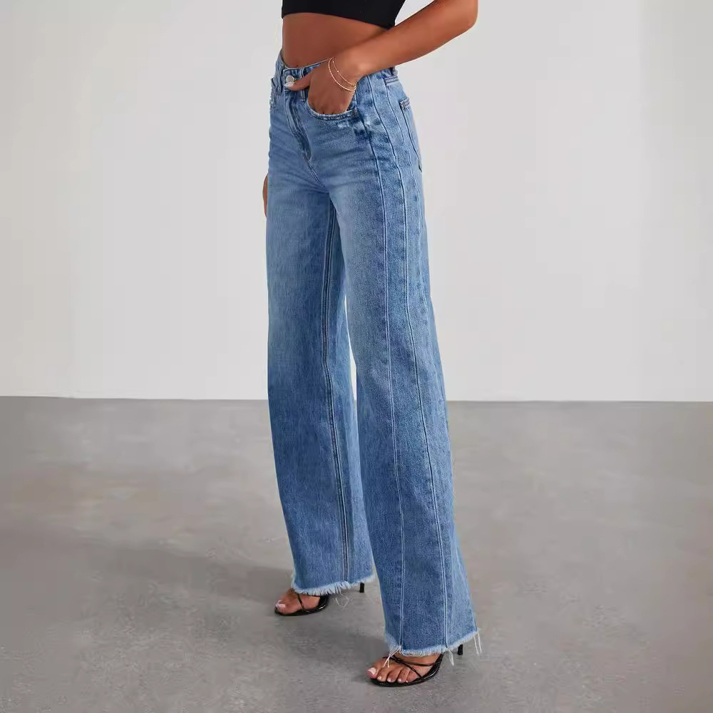 Stylish women's wide-leg high-waisted blue jeans in a casual relaxed fit, ideal for modern fashion.