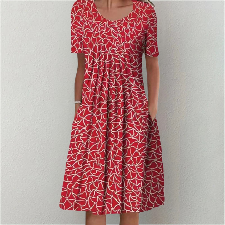 Chic floral print casual dress for women, a versatile midi length with a flattering round neck.