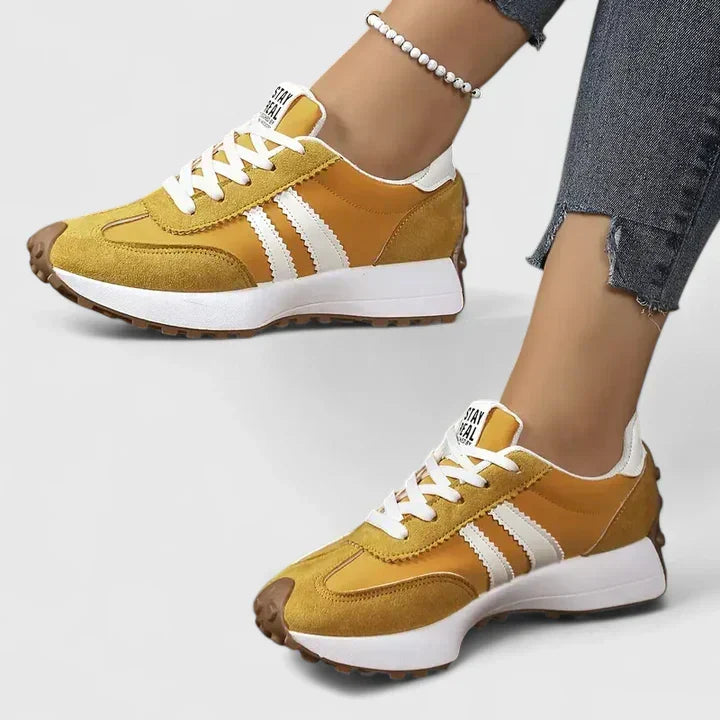 Comfortable women's chunky sole trainers, ideal for daily wear & active fitness. Stylish low-top design.