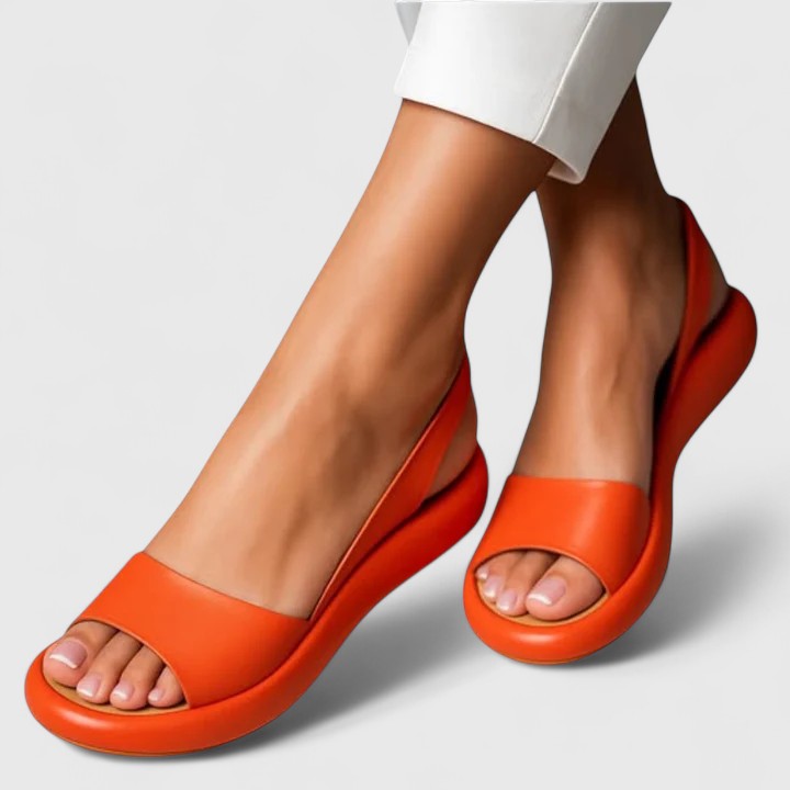 Stylish women's slip-on sandals providing ultimate comfort & cushioned support for summer walking.