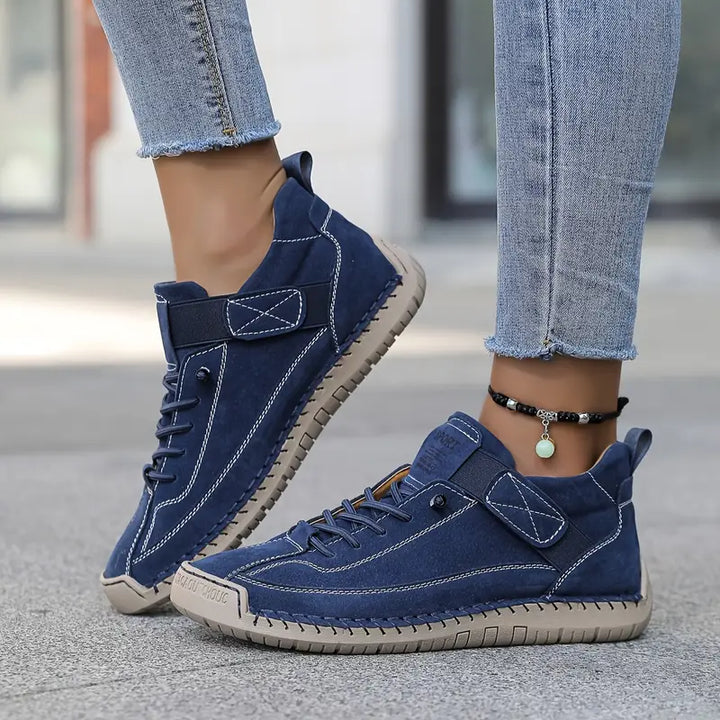 Women's comfortable sneakers with arch support, ensuring ultimate foot comfort for everyday wear.