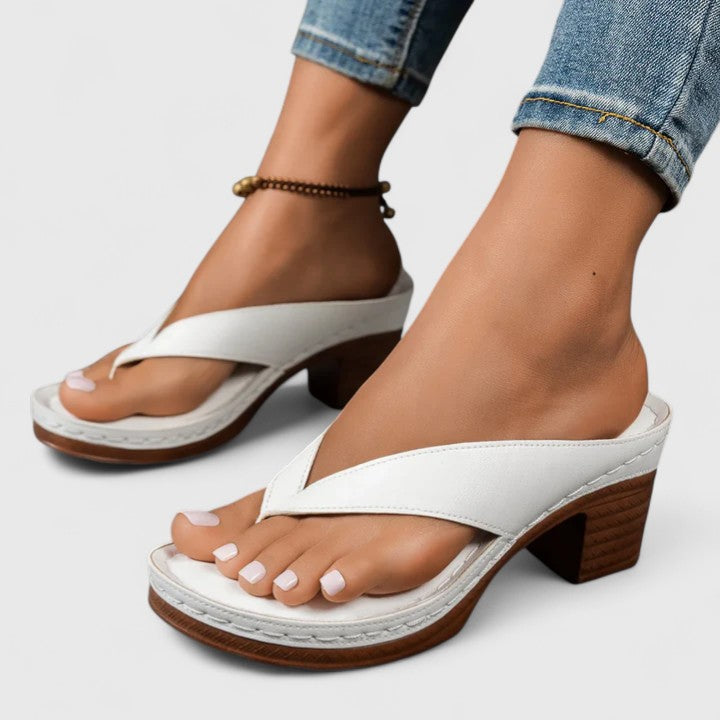 Versatile women's orthopedic heels with arch support, perfect for everyday wear & long-lasting comfort.