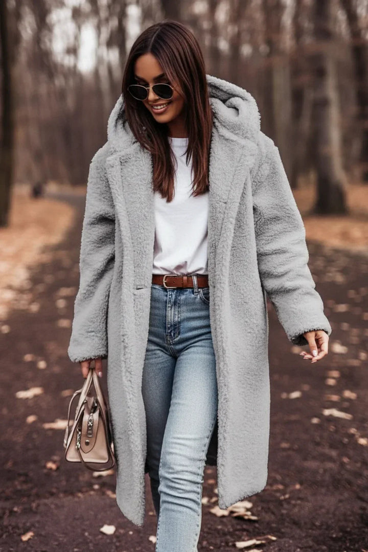 Soft hooded teddy coat for women, an oversized and cozy choice for cold winter days.