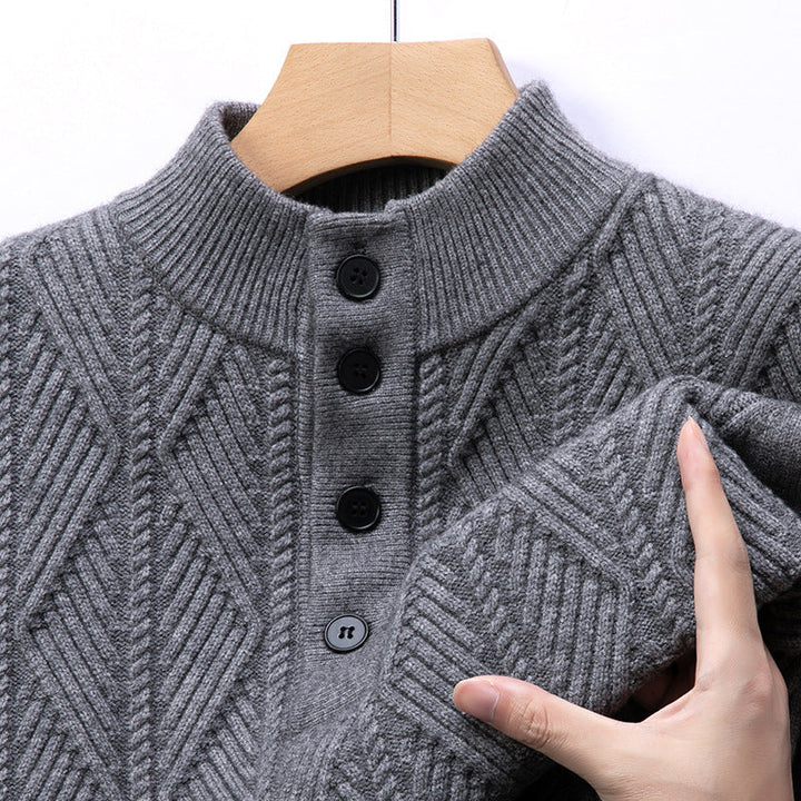 Elegant women's knitwear: Cozy button-up cardigan with a chic diamond pattern, front view