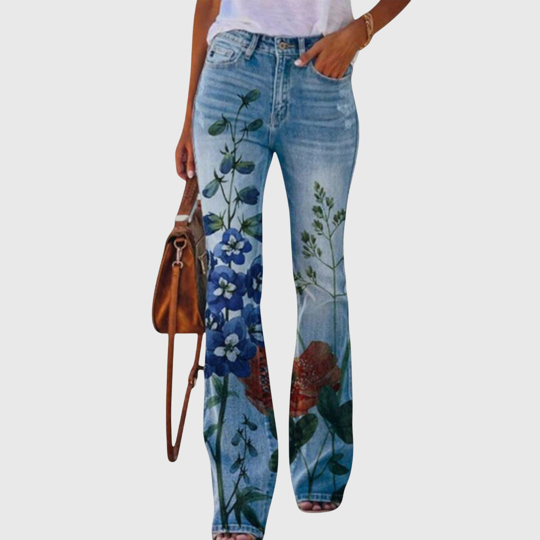 Floral print wide-leg pants for women, featuring elegant button detailing. A trendy & comfortable choice for daily wear.