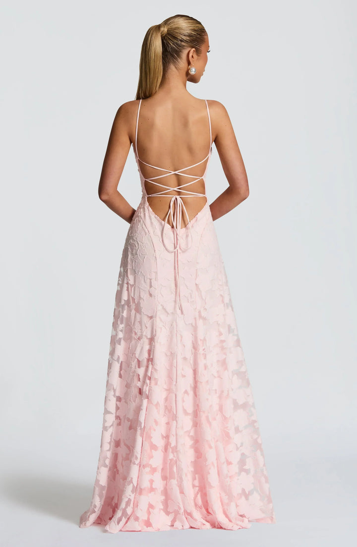 Women's sophisticated maxi dress, a flowy evening gown ideal for elegant parties.