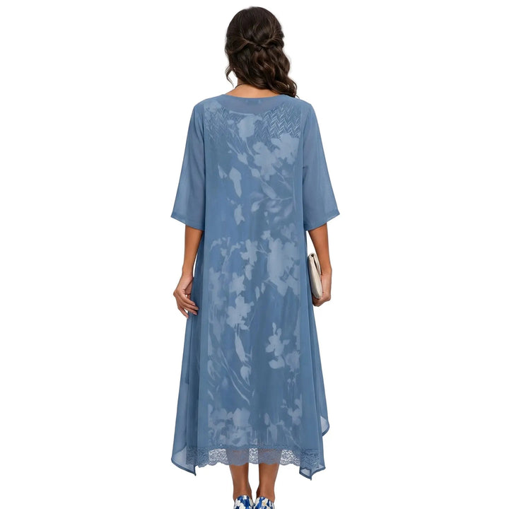 Flowy women's long floral print dress, ideal for casual summer days or spring garden parties.