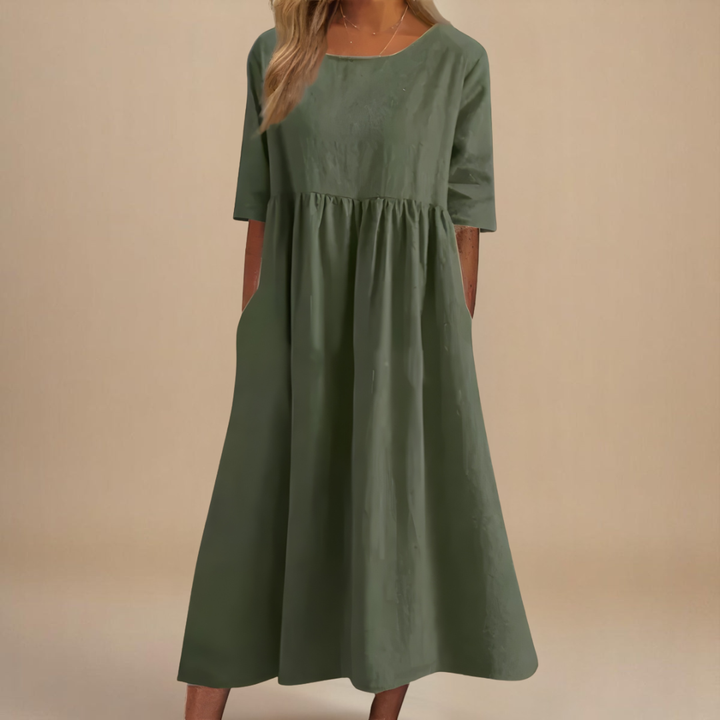 Women's gathered waist half-sleeve midi dress, perfect for effortless style and comfort.