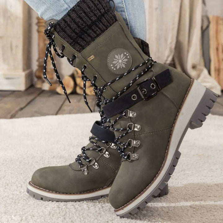 Women's lace-up insulated snow boots, waterproof and warm, suitable for ice