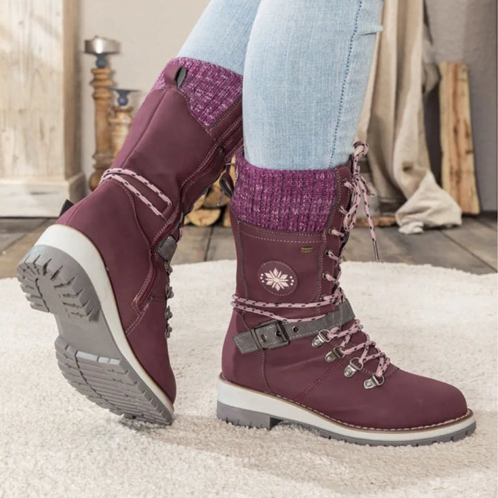 Women's cold weather boots, insulated and waterproof, with durable sole