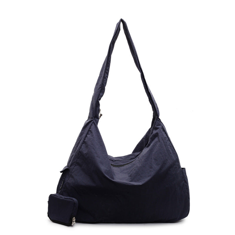 Everyday women's large capacity hobo crossbody bag, versatile, casual, and available in multiple colors.
