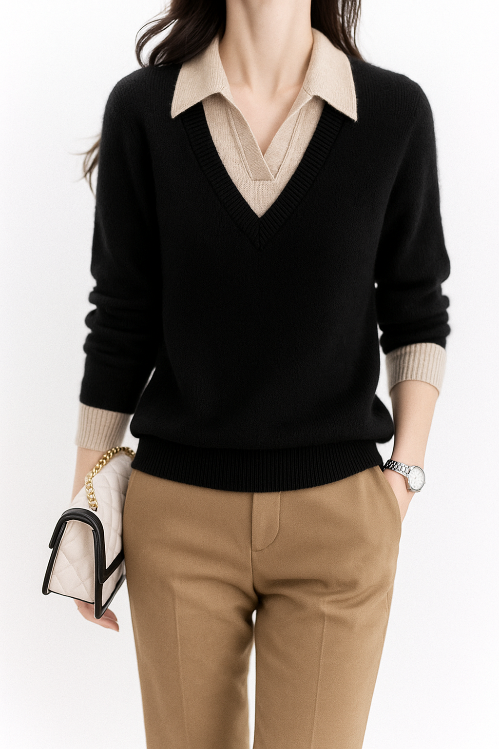 Chic women's pullover sweater, layered knit, offering both style and warmth for casual wear