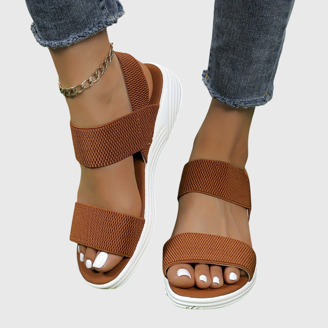 Women's comfortable sandals, lightweight, orthopedic, with adjustable arch support for everyday walking.